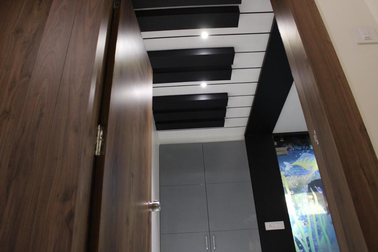 Hotel The Grand Piano - Best Business Hotel In Patan Exterior foto