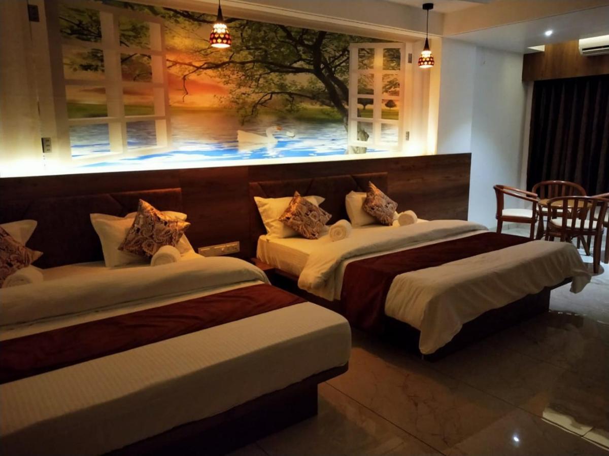 Hotel The Grand Piano - Best Business Hotel In Patan Exterior foto